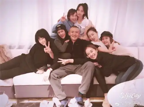 延禧攻略舒贵人晒和聂远的亲密照,网友调侃他是妇女之友