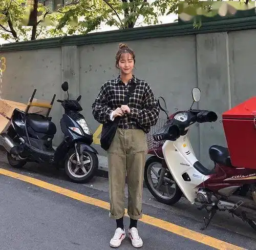 衬衫半裙搭配,衬衫裤子搭配,气质时髦不费力