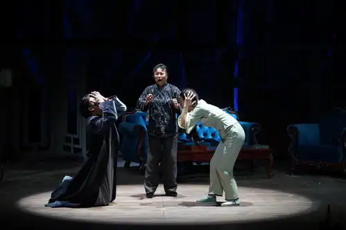 都是讲上海语,为什么沪语话剧雷雨比沪剧热度还高
