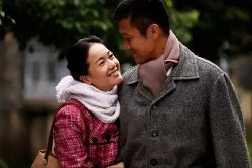 成名后抛弃妻子,亮剑是演艺生涯败笔,实力却和陈道明比肩
