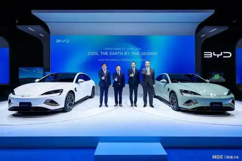 比亚迪2023东京车展头文字d出席纯电轿跑海豹惹人爱
