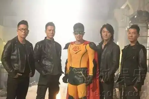 看了煎饼侠好想回去再看一次古惑仔啊
