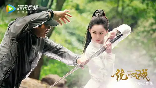 李易峰新剧镜双城定档,时隔5年再演古装剧,造型梦回张小凡