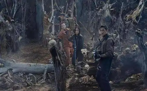 燃爆的拿钱办事的军事小组电影