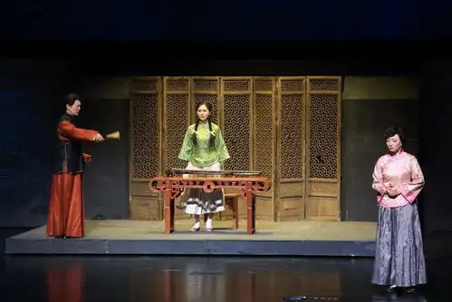 话剧大宅门在广西文化艺术中心上演