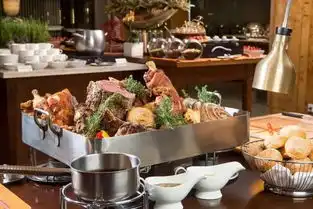 初七喜悦号阳台免费升套房,享美食,玩多层滑水道福冈游