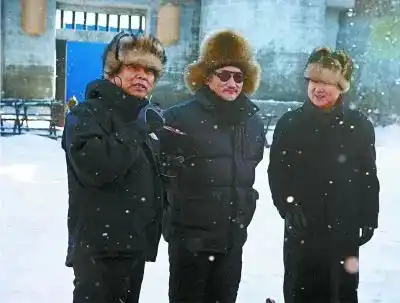 于冬了不起的电影推销员