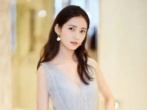 香蜜女演员谁最美不是杨紫王一菲,是戏份不到1集的她