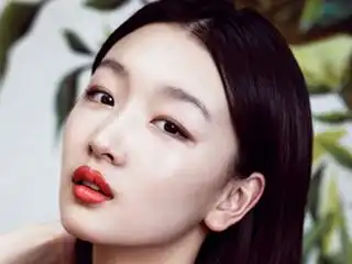 周冬雨割双眼皮了吗类型前后对比照片,周冬雨的腿怎么变直的图片
