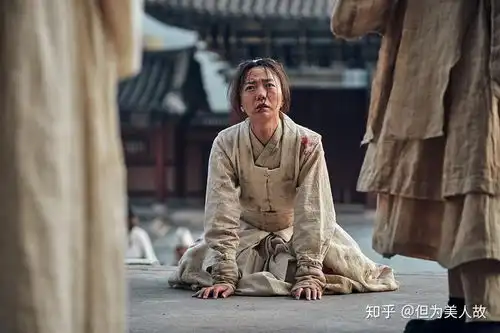 韩剧王国中裴斗娜的表现如何
