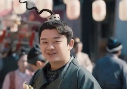 春光灿烂猪八戒上映21年后经典重现,陶虹翁虹演技惊艳四座
