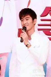 张翰强调自己交友不慎否认女友是郑爽
