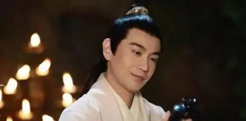 历史上最有名的酒蒙子,妻子推他如酒缸,他在酒缸里喝了3天