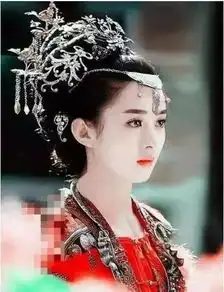 最美女儿国国王剧照曝光,网友纷纷表示太美了
