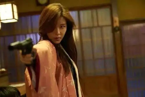 就冲他是导演,这周五必看
