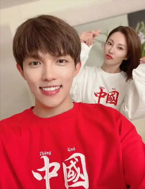 张雨绮徐冬冬旁人眼里的大姐大,现实生活中的真性情