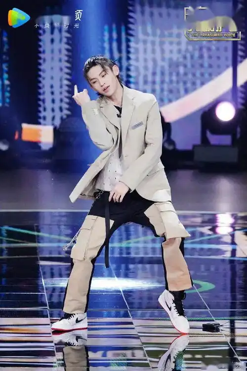 国内明星近期上脚精选