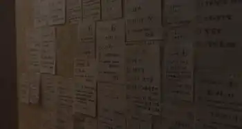 垫底辣妹岛国不良少女考入名牌大学女生看剧,男生看脸
