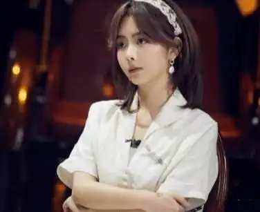 谢娜上明星大侦探,却成为了最尴尬嘉宾,连何炅都救不了场
