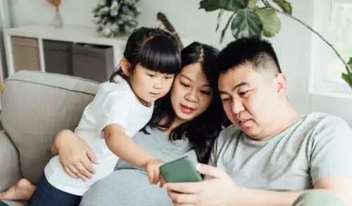 年轻人不爱生二胎不出10年,二胎家庭与独生家庭的差距会拉大