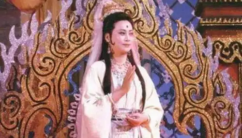 大慈大悲的南海观世音菩萨,在西游记里是个不折不扣的女强人
