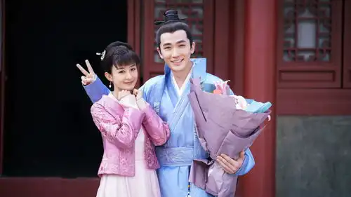 他演了10年烂剧,为拍知否增肥十斤,如今大火资源好到爆
