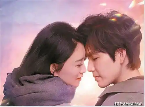 李小冉直言10多年过去了,都没有什么变化,他还是那个他