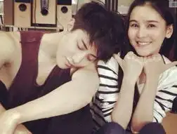 泰版浪漫满屋mike求婚热吻aom大结局完满戏外情不断图
