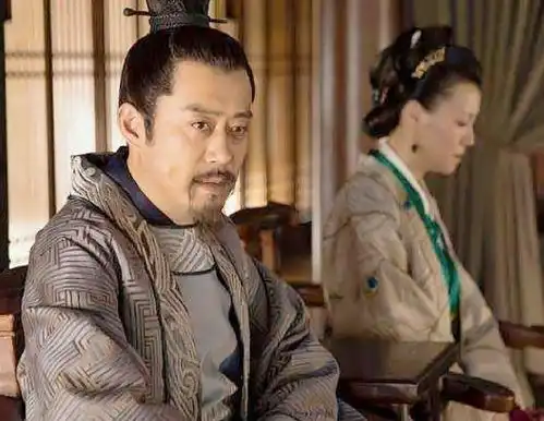 知否同样是私会外男,为何墨兰和如兰的处罚不一样