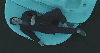 黑钱胜地高智商主角被迫花掉5000万美金他是怎么操作的
