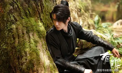 有翡开播第1天,单日播放量第一,狼殿下第四