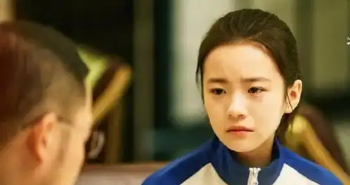 四旦双冰转型捧新人,娱乐圈大花的新战场已然开启