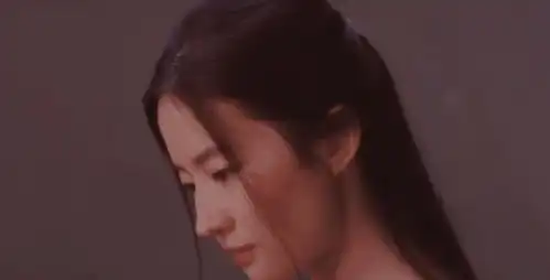 刘亦菲花木兰花絮曝光,无滤镜生图下,看出最真实的颜值