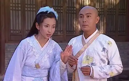 想当年机灵小不懂其实什么都懂
