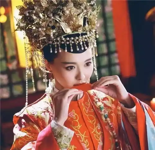 看了唐嫣婚礼现场的眉毛,你就知道为什么她是仙女了
