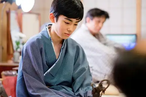 这个12岁的日本歌舞伎界美少年,已经被无数老阿姨盯上啦