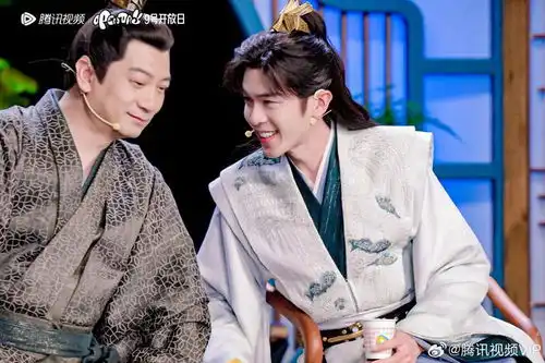 庆余年2剧照解析,范闲与王启年的cp感,比和林婉儿强
