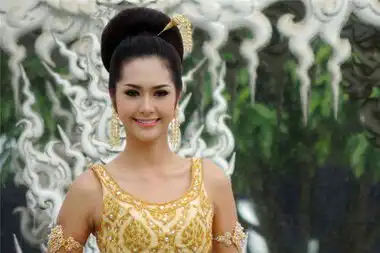 美色难挡去世界10大最美女儿国大饱眼福