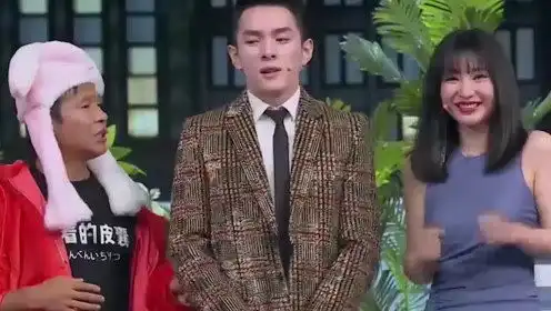 柳岩小品oh买尬片段,跟宋小宝直播太吸粉,李佳琪都来凑热闹