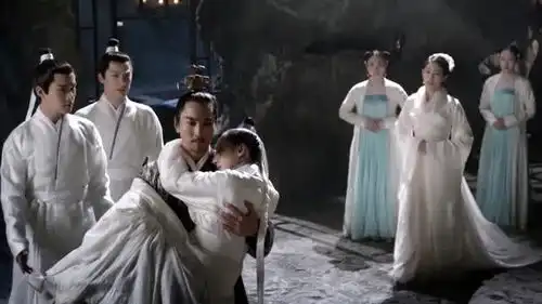 三生三世十里桃花墨渊救出司音,瑶光劝说你不怕招人非议吗