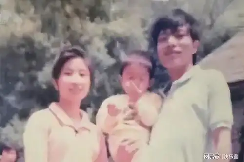 男孩被拐后父亲抑郁自杀,25年后妈妈发现儿子竟是自己4年好友
