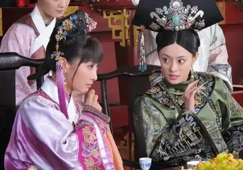 雍正晚年最宠爱的妃子,被甄嬛恨到了极点,乾隆继位即刻打入冷宫
