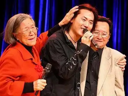 他成明星的时候刚刚5岁,29岁意外身亡,还有她性别就骗了我们9年