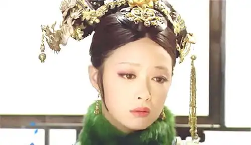 甄嬛传皇帝更爱华妃还是甄嬛赤芍的出现给出了答案