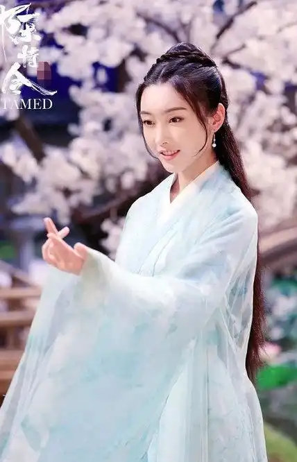 那些年为肖战挡刀的女孩,哪一个不是惊艳绝才,不是谁都可以的
