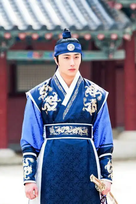 丁一宇韩国影视男演员百科资料新农商网
