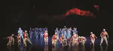 芭蕾舞剧闪闪的红星登陆江苏大剧院
