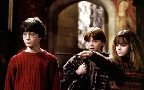 英国贵族现在靠什么赚钱
