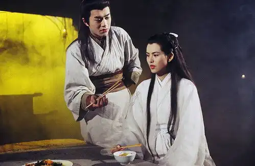 神雕侠侣杨过爱的人不是小龙女,两方面证明,他爱的人是郭芙
