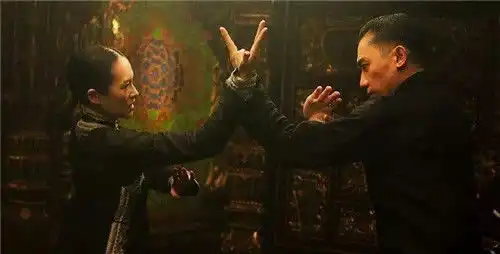 古代武林高手随便飞檐走壁,现代人爬个墙都相当困难,这是为何